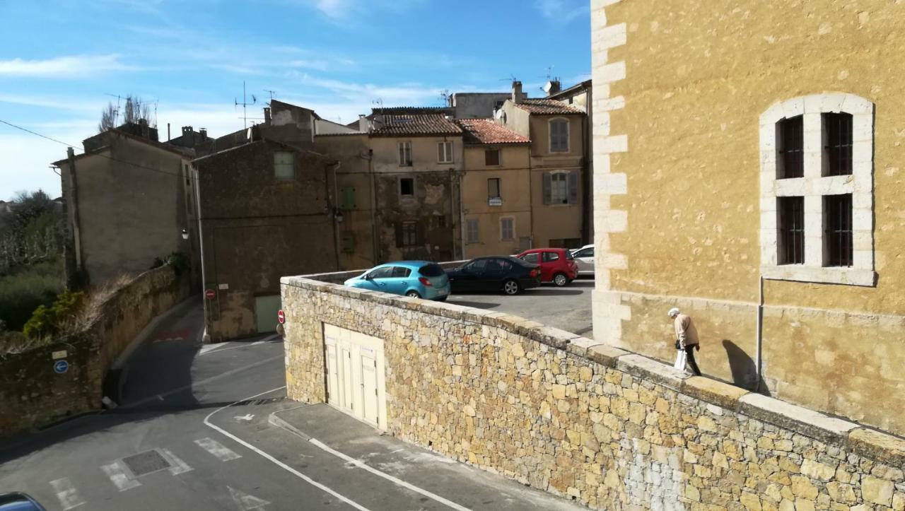 "Le Charme Provencal" - Studio 4 Couchages Classe 2 Etoiles - Axelle Loc'Appart Lorgues Εξωτερικό φωτογραφία