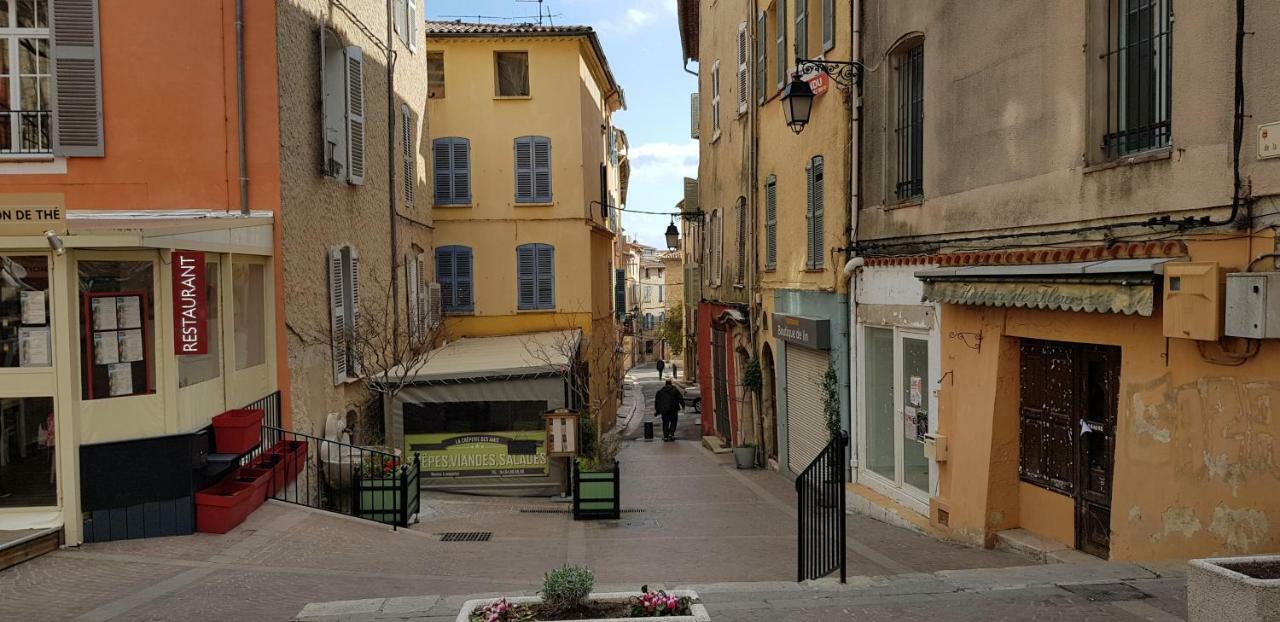 "Le Charme Provencal" - Studio 4 Couchages Classe 2 Etoiles - Axelle Loc'Appart Lorgues Εξωτερικό φωτογραφία